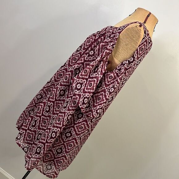 Lane Bryan Geometric Print Wine Cold Shoulder Blouse - Size 18 - Picture 7 of 12